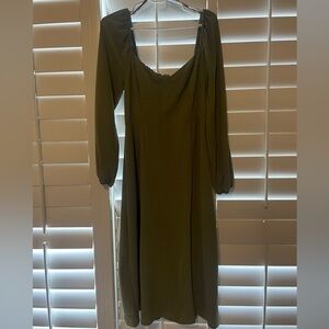 Forever 21 green dress with slit
